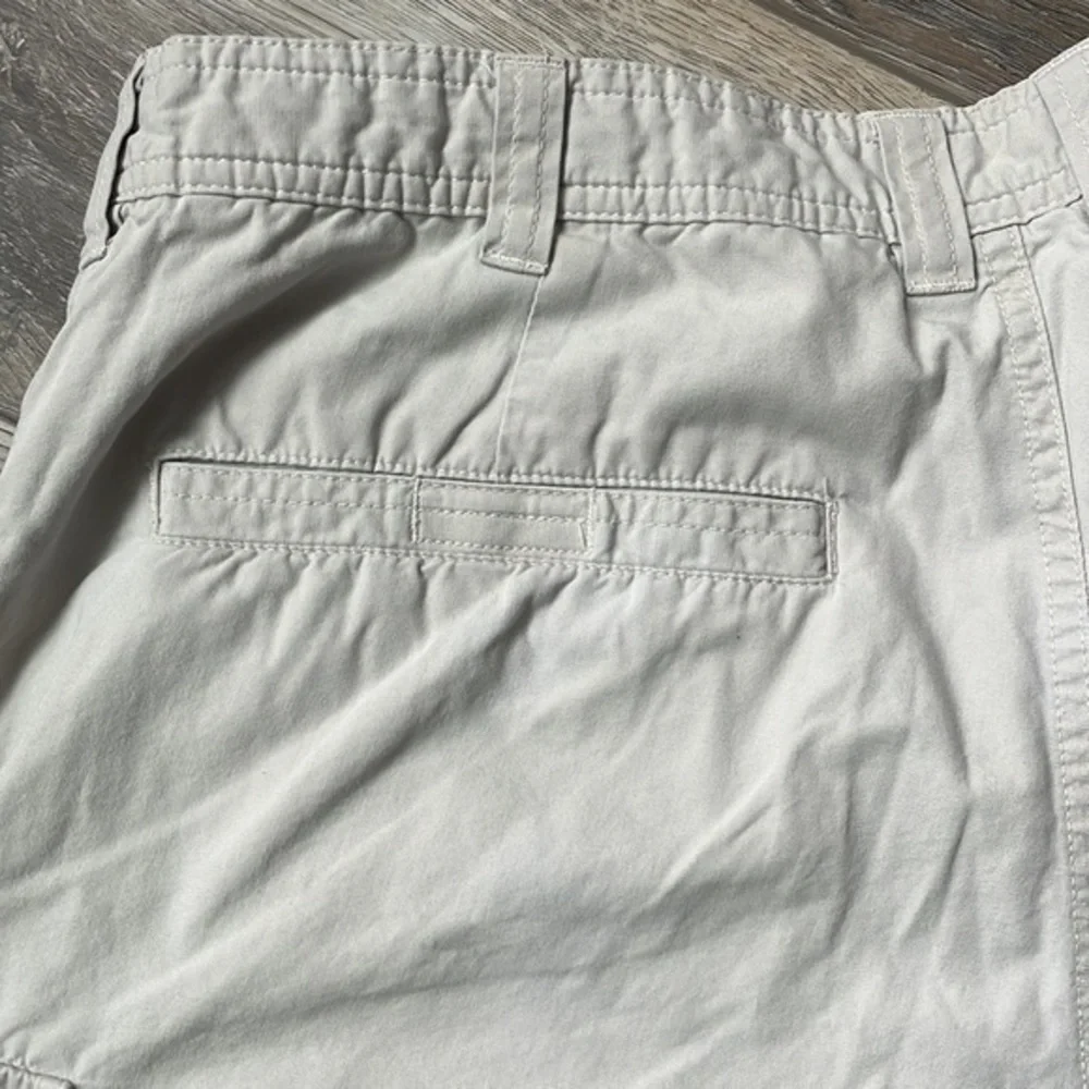 Columbia shorts men’s utilities size 36 tan